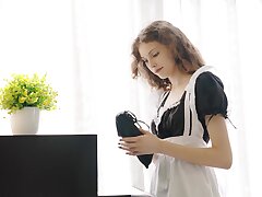 Lovely Governess 2 - Lisa Bon